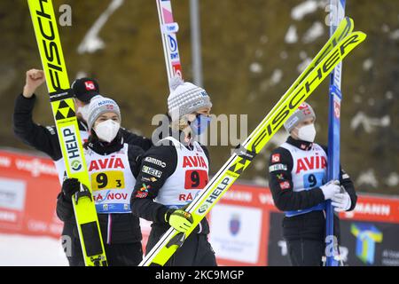 Maren Lundby, de Norvège, célèbre lors de la coupe du monde de saut à ski FIS - hommes de la coupe du monde 26th / femmes de la coupe du monde 11th, à Rasnov, en Roumanie, sur 20 février 2021. (Photo par Alex Nicodim/NurPhoto) Banque D'Images