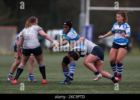 Tiana Gordon de Darlington Mowden Park Sharks et Molly Kelly de sale Sharks Women lors du match FÉMININ ALLIANZ PREMIER 15S entre DMP Durham Sharks et sale Sharks au château de Maiden, à Durham City, le samedi 20th février 2021. (Photo de Chris Booth/MI News/NurPhoto) Banque D'Images