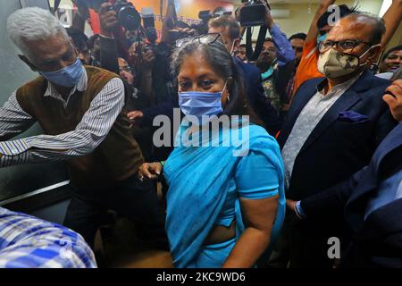 Jaipur :l'ancien ministre en chef Vasundhara Raje arrive à la réunion du Comité central du BJP au bureau du parti à Jaipur, Rajasthan, Inde, le mardi 23 février, 2021.(photo de Vishal Bhatnagar/NurPhoto) Banque D'Images