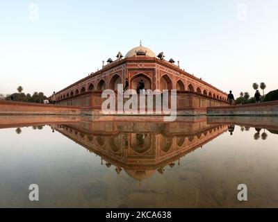 Réflexion sur le tombeau d'Humayun à New Delhi, Inde, le 01 mars 2021. (Photo de Muzamil Mattoo/NurPhoto) Banque D'Images