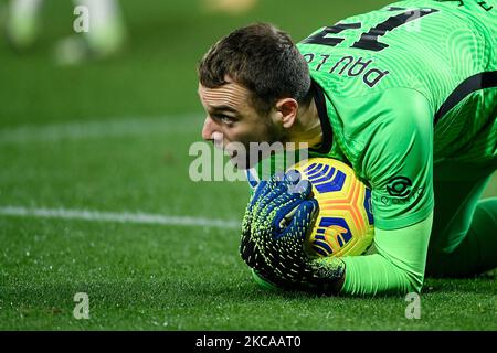 Pau Lopez d'AS Roma pendant la Serie Un match entre ACF Fiorentina et AS Roma au Stadio Artemio Franchi, Florence, Italie, le 3 mars 2021. (Photo de Giuseppe Maffia/NurPhoto) Banque D'Images