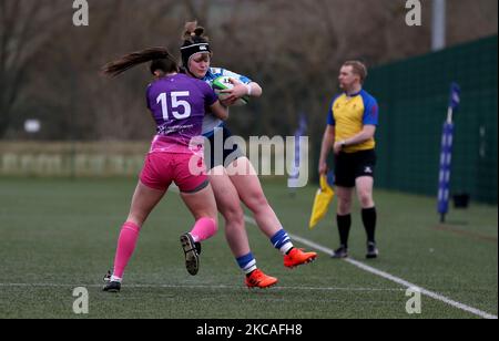 Alana Bainbridge des requins du parc Darlington Mowden et Fran Goldthorp de Loughborough Lightning lors du match FÉMININ ALLIANZ PREMIER 15S entre le DPM Durham Sharks et Loughborough Ligntning au château de Maiden, à Durham, le samedi 6th mars 2021. (Photo de Chris Booth/MI News/NurPhoto) Banque D'Images