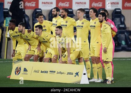 Gamme Villarreal (G-D) Gerard Moreno, Raul Albiol, Etienne Capoue, Juan Foyth, Pau Torres, Sergio Asenjo, Dani Parejo, Samuel Chukwueze, Alfonso Pedraza, Manu Trigueros, Moi Gomez pendant le match de la Liga Santander entre Villarreal CF et Atletico de Madrid à l'Estadio de la Ceramica sur 28 février 2021 à Villareal, Espagne. Les stades sportifs dans toute l'Espagne restent soumis à des restrictions strictes en raison de la pandémie du coronavirus, car les lois de distanciation sociale du gouvernement interdisent aux fans à l'intérieur des lieux, ce qui entraîne le jeu derrière des portes fermées. (Photo de Jose Breton/Pics action/NurPhoto) Banque D'Images