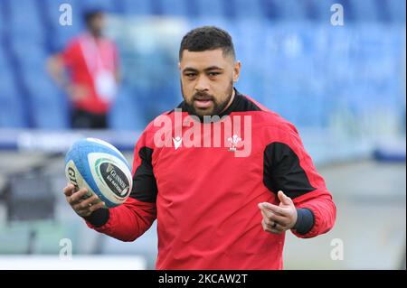 Taulupe “Toby” Faletau du pays de Galles pendant l'échauffement avant le match de rugby Guinness des six Nations 2021 entre l'Italie et l'Irlande au stade Olimpic (Stadio Olimpico) à Rome, Italie, sur 27 février 2021. Le match se joue derrière des portes fermées à cause de Covid19 pandemy. (Photo par Lorenzo Di Cola/NurPhoto) Banque D'Images