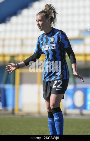 Anna Catelli du FC Internazionale gestes pendant le match des femmes Coppa Italia entre le FC Internazionale et l'AC Milan au Stadio Ernesto Breda sur 14 mars 2021 à Sesto San Giovanni, Italie. (Photo de Giuseppe Cottini/NurPhoto) Banque D'Images