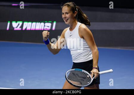 Daria Kasatkina, de Russie, célèbre la victoire lors de son WTA St. Petersburg Ladies Trophée 2021, tournoi de tennis, premier match contre Clara Tauson, du Danemark, sur 16 mars 2021, à l'arène de Sibur à Saint-Pétersbourg, en Russie. (Photo de Mike Kireev/NurPhoto) Banque D'Images