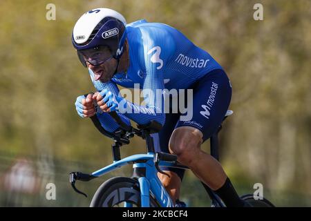 01 Alejandro Valverde d'Espagne de Movistar action de l'équipe, pendant la Volta Ciclista a Catalunya 100th 2021, étape 2 épreuve de temps individuel de Banyoles à Banyoles. Sur 23 mars 2021 à Banyoles, Espagne. (Photo par Xavier Bonilla/NurPhoto) Banque D'Images