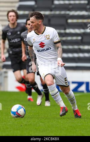 Milton Keynes Dons Josh McEachran pendant la première moitié du match de la Sky Bet League 1 entre MK Dons et Doncaster Rovers au stade MK, Milton Keynes, le samedi 27th mars 2021. (Photo de John Cripps/MI News/NurPhoto) Banque D'Images