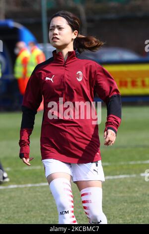 Yui Hasegawa de l'AC Milan en action pendant la série des femmes Un match entre le FC Internazionale et l'AC Milan au centre de développement de la jeunesse de Suning à la mémoire de Giacinto Facchetti sur 28 mars 2021 à Milan, Italie. (Photo par Mairo Cinquetti/NurPhoto) Banque D'Images