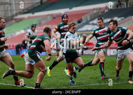 Sam Stuart de Newcastle Falcons lors du match Gallagher Premiership entre Leicester Tigers et Newcastle Falcons à Welford Road, Leicester, Engalnd, le 28th mars 2021. (Photo de Chris Lishman/MI News/NurPhoto) Banque D'Images