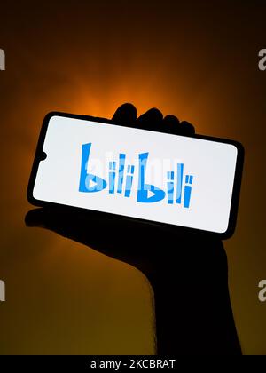 Le logo Bilibili est visible sur un écran de téléphone dans cette photo d'illustration prise à Cracovie, Pologne sur 29 mars 2021. (Photo d'illustration par Jakub Porzycki/NurPhoto) Banque D'Images