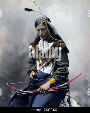 Portrait de Bone collier, un chef de conseil des Oglala Sioux. Banque D'Images