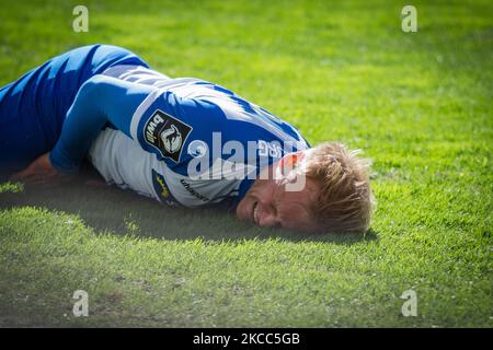 Soeren Bertram de Magdeburg est blessé pendant le 3. Match Liga entre 1. FC Magdebourg et FC Ingolstadt 04 au MDCC-Arena sur 03 avril 2021 à Magdebourg, Allemagne. (Photo de Peter Niedung/NurPhoto) Banque D'Images