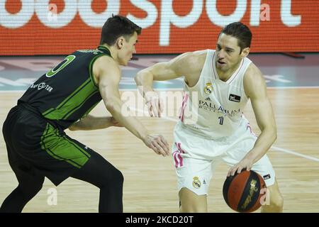 Fabien Causeur du Real Madrid pendant le match de l'ACB de la Ligue entre le Real Madrid et le Club Joventut de Badalona au Centre Wizink sur 18 avril 2021 à Madrid, Espagne (photo par Oscar Gonzalez/NurPhoto) Banque D'Images