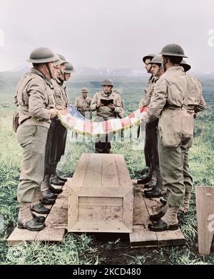 Des funérailles militaires pour les soldats qui ont perdu la vie dans l'action contre les Japonais pendant la Seconde Guerre mondiale. Banque D'Images