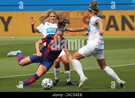 Alexia Putellas et Natalia Ramos lors du match entre le FC Barcelone et UD Granadilla Tenerife, correspondant à la semaine 16 de la ligue féminine espagnole Primera Iberdrola, joué au stade Johan Cruyff, le 20th avril 2021, à Barcelone, Espagne. -- (photo par Urbanandsport/NurPhoto) Banque D'Images