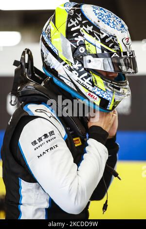 Guanyu Zhou de Chine d'Uni - Virtuosi Racing, portrait pendant le troisième jour de la FIA Formule 2 essais au circuit de Barcelone - Catalunya sur 25 avril 2021 à Montmelo, Espagne. (Photo par Xavier Bonilla/NurPhoto) Banque D'Images