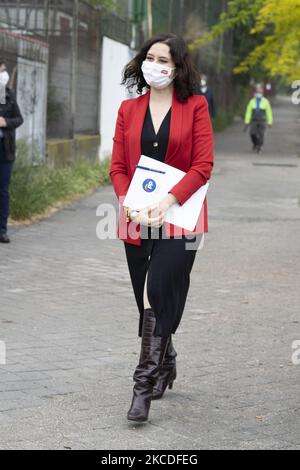 La présidente de la Communauté de Madrid et la candidate PP à la réélection, Isabel Diaz Ayuso, lors de la présentation du programme social du parti pour les élections du 4 mai 26 avril 2021, à la Fondation Carlos Martin, Madrid, Espagne. (Photo par Oscar Gonzalez/NurPhoto) Banque D'Images