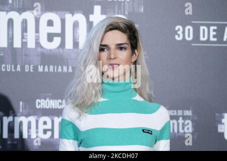 L'actrice Clara Lago pose pendant la photocalá du film ''CHRONIQUE D'Une TEMPÊTE'' à la Casa de America à Madrid, Espagne sur 27 avril 2021. (Photo par Oscar Gonzalez/NurPhoto) Banque D'Images