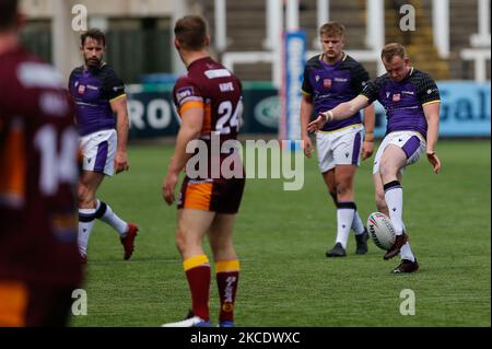 Josh Woods, de Newcastle Thunder, prend la route lors du match DE BETFRED Championship entre Newcastle Thunder et Batley Bulldogs à Kingston Park, Newcastle, en Angleterre, le 2nd mai 2021. (Photo de Chris Lishman/MI News/NurPhoto) Banque D'Images