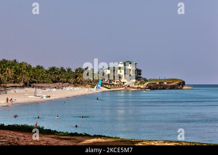 Complexe de luxe le long de la plage à Varadero, Cuba. (Photo de Creative Touch Imaging Ltd./NurPhoto) Banque D'Images