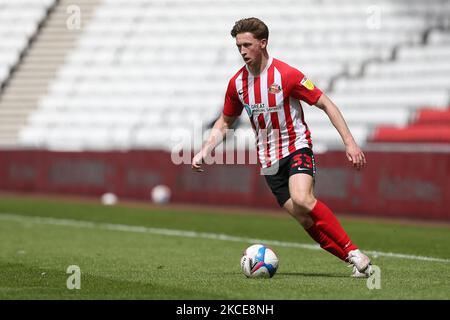 Denver Hume de Sunderland lors du match de la Sky Bet League 1 entre Sunderland et Northampton Town au stade de Light, Sunderland, Royaume-Uni, le 9th mai 2021. (Photo de Mark Fletcher/MI News/NurPhoto) Banque D'Images