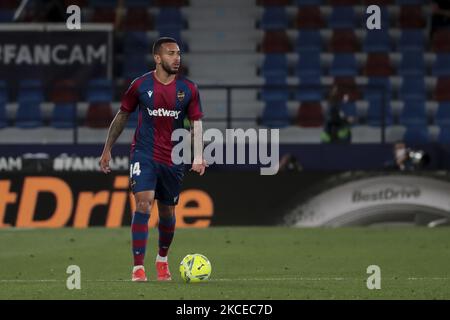 Ruben Vezo avant de Levante lors du match espagnol de la Liga entre Levante UD et le Club Futbol Barcelone au stade Ciutat de Valence sur 11 mai 2021. (Photo de Jose Miguel Fernandez/NurPhoto) Banque D'Images