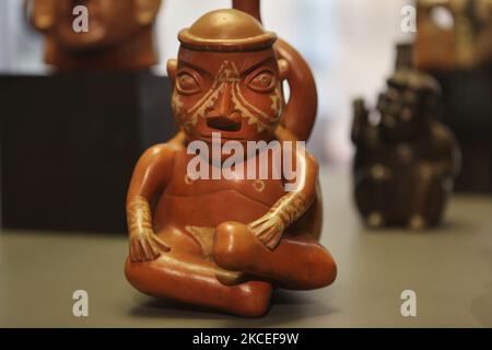 Objets exposés au Musée chilien d'art précolombien (Museo Chileno de Arte Precolombino) à Santiago, au Chili. (Photo de Creative Touch Imaging Ltd./NurPhoto) Banque D'Images