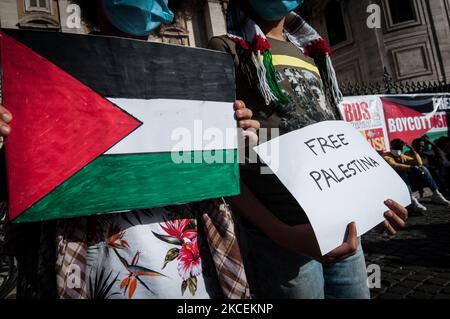 Manifestation en solidarité avec le peuple palestinien après l'escalade militaire en Israël et dans la bande de Gaza ces derniers jours sur 15 mai 2021 à Rome (Italie) (photo d'Andrea Ronchini/NurPhoto) Banque D'Images