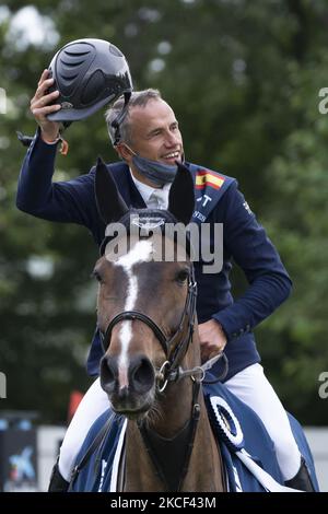 Le pilote français Olivier Robert, avec Vivaldi des Menaux, remporte l'édition 110th du Concours International de saut de foire (CSI) Madrid 5 *, qui fait partie du circuit équestre des champions mondiaux de Longines, aujourd'hui au Club de Campo Villa de Madrid, à Madrid, en Espagne, sur 22 mai 2021. (Photo par Oscar Gonzalez/NurPhoto) Banque D'Images