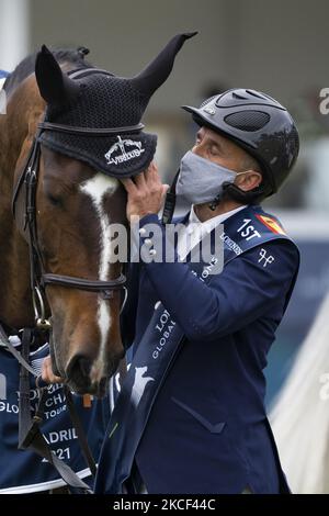 Le pilote français Olivier Robert, avec Vivaldi des Menaux, remporte l'édition 110th du Concours International de saut de foire (CSI) Madrid 5 *, qui fait partie du circuit équestre des champions mondiaux de Longines, aujourd'hui au Club de Campo Villa de Madrid, à Madrid, en Espagne, sur 22 mai 2021. (Photo par Oscar Gonzalez/NurPhoto) Banque D'Images