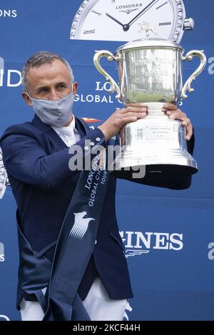 Le pilote français Olivier Robert, avec Vivaldi des Menaux, remporte l'édition 110th du Concours International de saut de foire (CSI) Madrid 5 *, qui fait partie du circuit équestre des champions mondiaux de Longines, aujourd'hui au Club de Campo Villa de Madrid, à Madrid, en Espagne, sur 22 mai 2021. (Photo par Oscar Gonzalez/NurPhoto) Banque D'Images