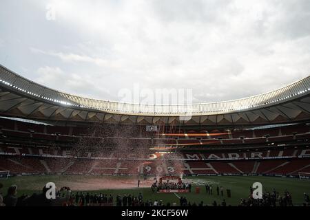 Joueurs Atletico lors de la cérémonie de remise du trophée de championnat de la Liga 20/21 à l'Estadio Wanda Metropolitano sur 23 mai 2021 à Madrid, Espagne. (Photo de Jose Breton/Pics action/NurPhoto) Banque D'Images