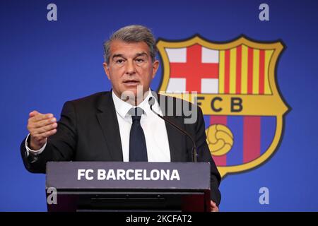 Le Président du FC Barcelone se présente à une conférence de presse pour exposer la situation des zones économiques et sportives du club, le 28th mai 2021, à Barcelone, en Espagne. (Photo de Joan Valls/Urbanandsport/NurPhoto) Banque D'Images