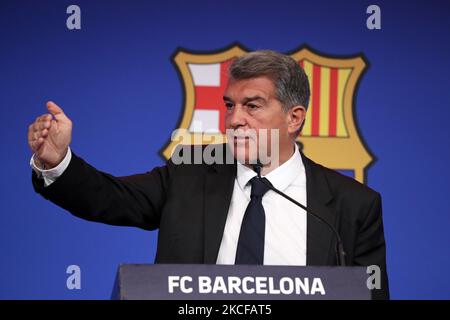 Le Président du FC Barcelone se présente à une conférence de presse pour exposer la situation des zones économiques et sportives du club, le 28th mai 2021, à Barcelone, en Espagne. (Photo de Joan Valls/Urbanandsport/NurPhoto) Banque D'Images