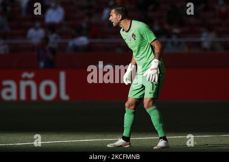 Rui Patricio (Wolverhampton Wanderers) du Portugal regarde pendant le match international amical entre l'Espagne et le Portugal à l'Estadio Wanda Metropolitano sur 4 juin 2021 à Madrid, Espagne. (Photo de Jose Breton/Pics action/NurPhoto) Banque D'Images