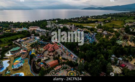 Vue sur le parc d'attractions Gardaland, à Castelnuovo del Garda, sur 5 juin 2021. Gardaland rouvrira sur 7 juin, car la région de Vénétie sera classée dans la zone blanche à faible risque, avec un assouplissement des restrictions du coronavirus. (Photo de Manuel Romano/NurPhoto) Banque D'Images