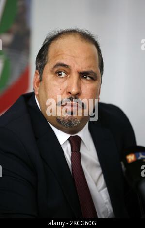 Abou el-Fadhl Baadji, secrétaire général du Front de libération nationale (FLN), donne une conférence de presse au siège du parti à Alger, Algérie, 16 juin 2021 (photo de Billal Bensalem/NurPhoto) Banque D'Images