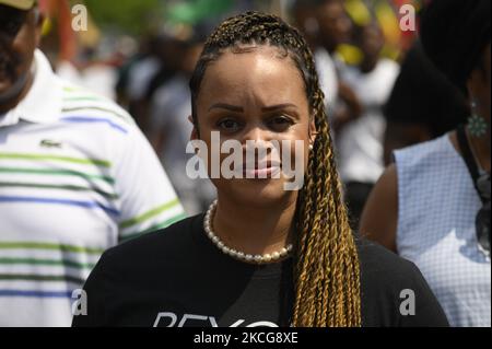 Danielle Outlaw, en tenue de civil, commissaire du département de police de Philadelphie, participe à la marche de la Journée de la liberté à l'occasion de la dix-septième célébration, à West Philadelphie, PA, Etats-Unis sur 19 juin 2021. Le dix-septième jour de l'indépendance ou la Journée de la liberté commémore l'annonce de l'abolition de l'esclavage au 19 juin 1865 et cette année, il deviendra un jour férié fédéral après que le président Joe Biden ait signé la dix-septième loi sur la Journée nationale de l'indépendance. (Photo de Bastiaan Slabbers/NurPhoto) Banque D'Images