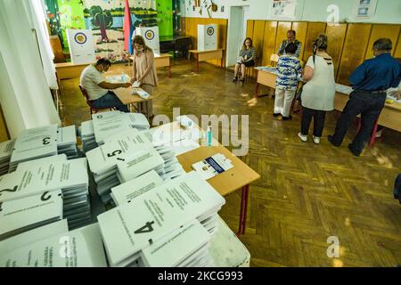 Un bureau de vote d'Erevan le jour du vote pour les élections législatives en Arménie. (Photo de Celestino Arce/NurPhoto) Banque D'Images