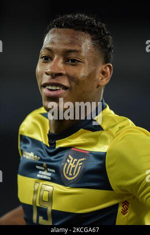 Plata Equador joueur célèbre son but pendant le match contre le Venezuela au stade Engenhão, pour la Copa America 2021, à l'Estadio Olímpico Nilton Santos sur 20 juin 2021 à Rio de Janeiro, Brésil. (Photo de Thiago Ribeiro/NurPhoto) Banque D'Images