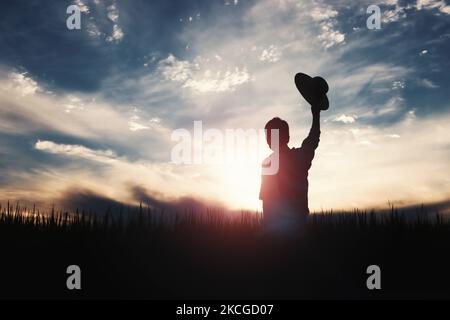 Les céréales de riz, de blé et d'orge mûrissent en automne, dans les champs de riz et les paysages de champs et dans les champs de ferme et de coucher de soleil Banque D'Images