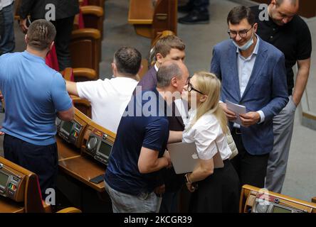 Les législateurs assistent à la session du Parlement ukrainien à Kiev, Ukraine, 2 juillet 2021. (Photo par Sergii Kharchenko/NurPhoto) Banque D'Images