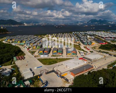 Le Centre de quarantaine de Penny Bay sur l'île de Lantau vu par drone sur 4 juillet 2021 à Hong Kong, Chine. (Photo de Marc Fernandes/NurPhoto) Banque D'Images