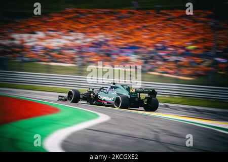 Lance Plade, pilote canadien d'Aston Martin, conduit pendant la course de sunda sur le circuit Red Bull Ring à Spielberg, en Autriche, sur 04 juillet 2021, en avance sur le Grand Prix autrichien de Formule 1 (photo de Marco Serena/NurPhoto) Banque D'Images