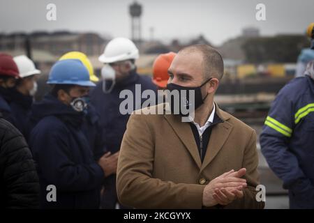 Le ministre argentin de l'économie, Martin Guzman, assiste à la cérémonie de livraison de la corvette â€œRobinsonâ€ARA qui a été soumise à un processus de réparation opérationnelle au chantier naval de Tandanor, à Buenos Aires, en Argentine 6 juillet 2021. (Photo de MatÃ­as Baglietto/NurPhoto) Banque D'Images