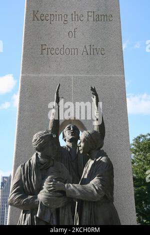 Monument du chemin de fer souterrain de la Tour de la liberté à Windsor, Ontario, Canada. Le chemin de fer souterrain était un réseau de routes secrètes et de maisons sûres utilisées par des esclaves noirs de 19th ans aux États-Unis pour s'échapper vers les États libres et le Canada avec l'aide d'abolitionnistes et d'alliés qui étaient sympathiques à leur cause. (Photo de Creative Touch Imaging Ltd./NurPhoto) Banque D'Images