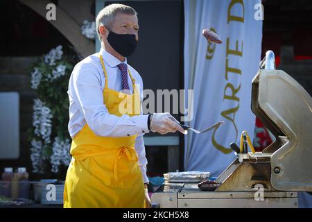 PHOTO DU DOSSIER datée du 16/04/21, Willie Rennie, chef démocrate-libéral écossais, a lancé le manifeste électoral écossais des libéraux-démocrates lors d'un événement électoral qui s'est tenu au Boardwalk Beach Club de 16 avril 2021 à Édimbourg, en Écosse. Willie Rennie a annoncé qu'il allait rester à la tête des libéraux-démocrates écossais après avoir occupé ce poste pendant plus de dix ans. (Photo par Ewan Bootman/NurPhoto) Banque D'Images