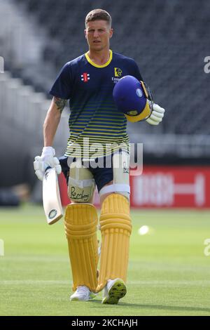 Brydon Carse, de Durham, vu avant le match de Blast T20 de Vitality entre Lancashire et le Durham County Cricket Club à Old Trafford, Manchester, le vendredi 16th juillet 2021. (Photo de will Matthews/MI News/NurPhoto) Banque D'Images