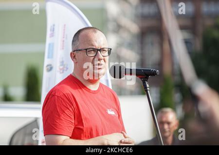 Ancien Médiateur polonais, Commissaire aux droits de l'Homme Adam Bodnar retiré de l'offie par le politisé et entièrement soumis à l'actuel gouvernement la Cour constitutionnelle est vu à Gdansk, Pologne le 17 juillet 2021 Tour de la Constitution est un événement de promotion de la constitution polonaise et appelant à la restauration de l'état de droit dans un Parlement dirigé par le gouvernement autoritaire de droit et de justice (PiS) (photo de Michal Fludra/NurPhoto) Banque D'Images